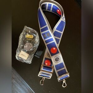 Harveys x Star Wars R2-D2 Click n Carry strap.